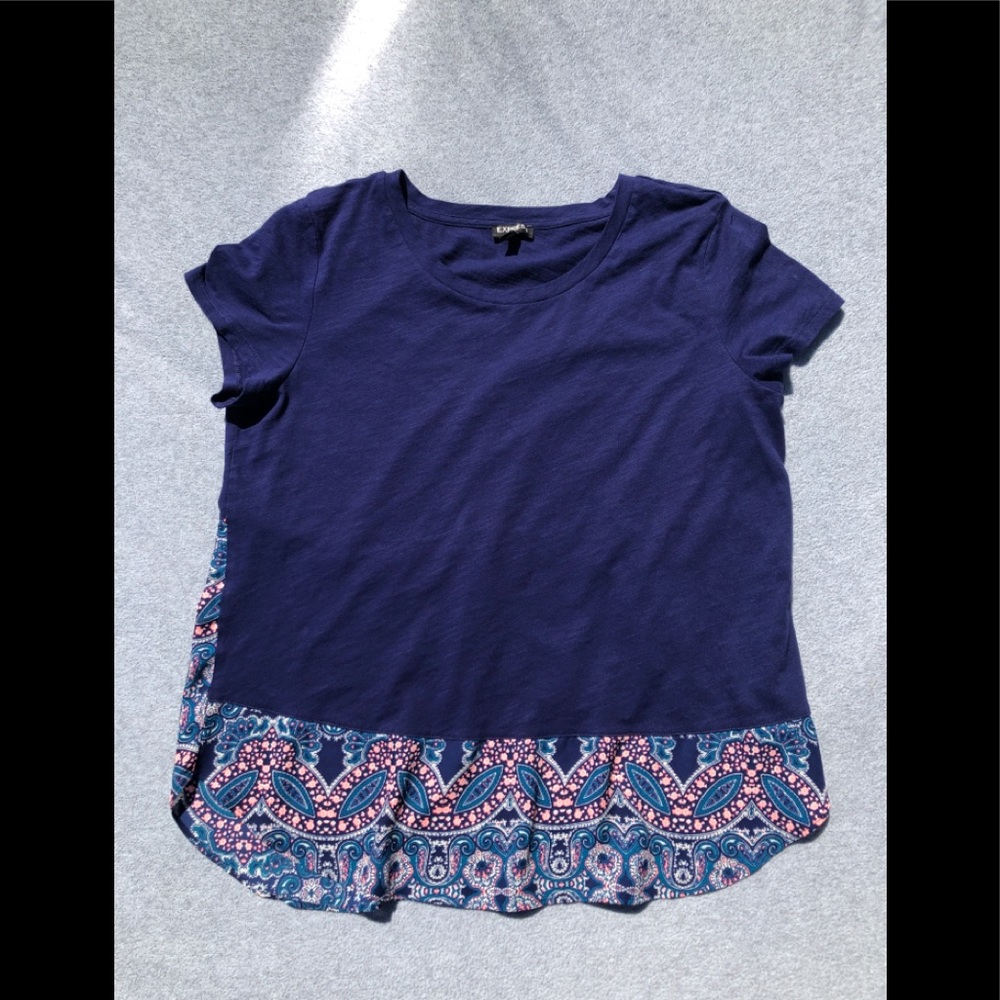 Women’s Express Short Sleeve Tee SZ L